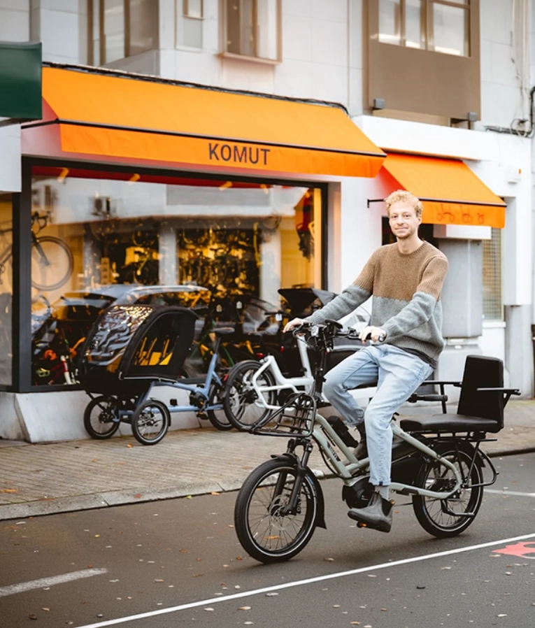 Komut ukkel Dealer lovens